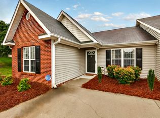 2432 Wynbrook Square Ct, Winston Salem, NC 27103