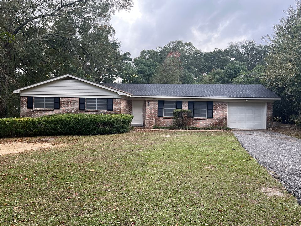 1st image of 1254 Lake Cir W