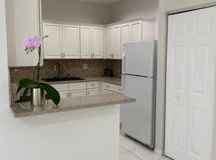 3952 Mediterranea Cir, Sarasota, FL 34233