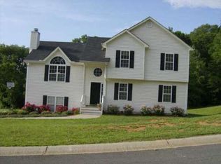 343 Rail Dr, Adairsville, GA 30103