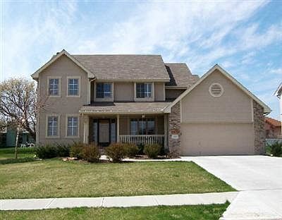 1st image of 402 Castle Pine Dr