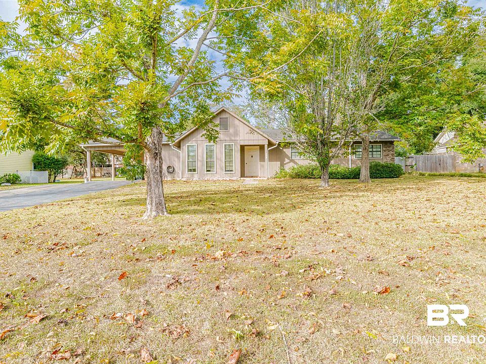 1st image of 208 Black Oak Way