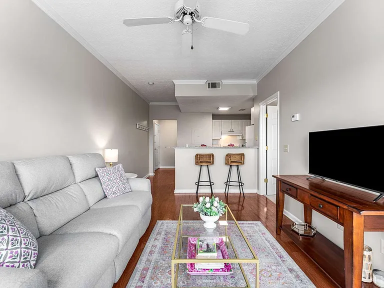 2025 Woodmont Blvd #341 — Photo 9
