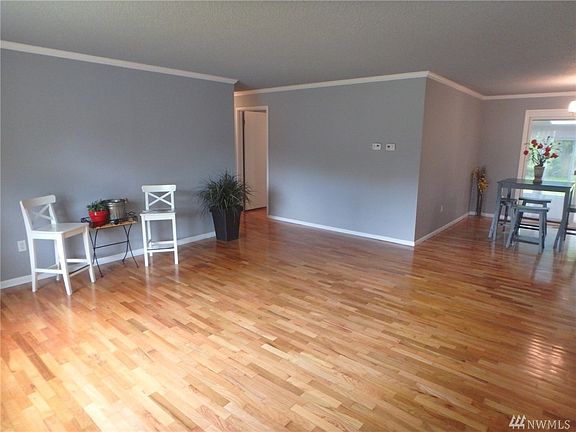 5th image of 1314 Park Ave