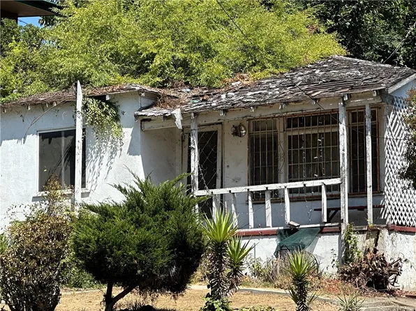 5213 Navarro St, Los Angeles, CA 90032