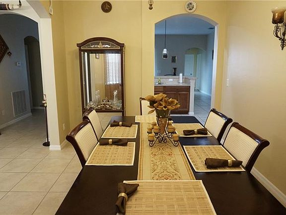 5th image of 24103 Riverfront Dr