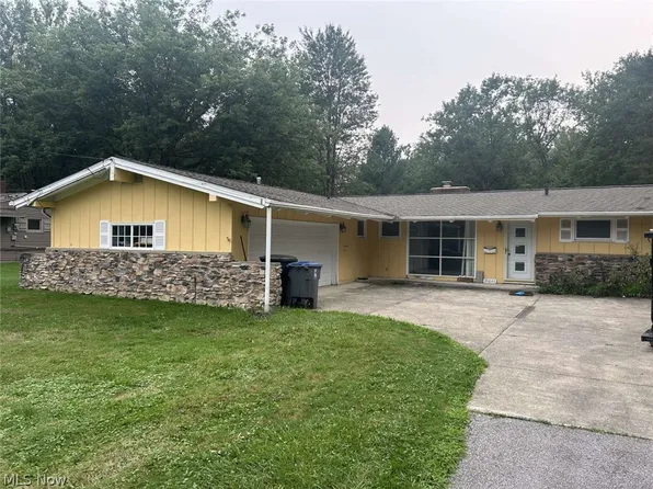 35640 Timberlane Dr, Solon, OH 44139