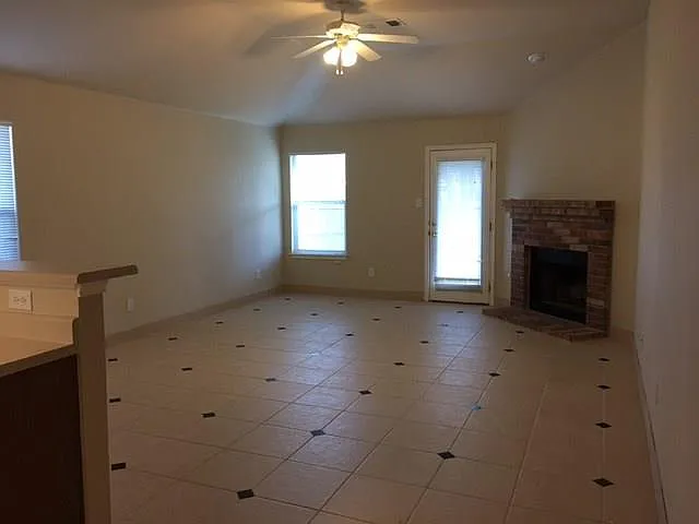 431 Primrose Blvd — Photo 7