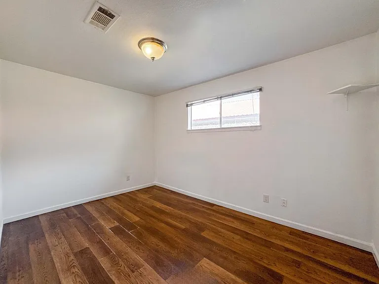 4537 Dakota St #4 — Photo 5