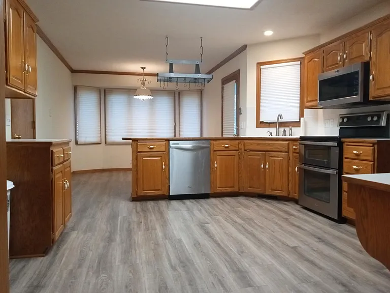 9105 Apple Ct — Photo 7