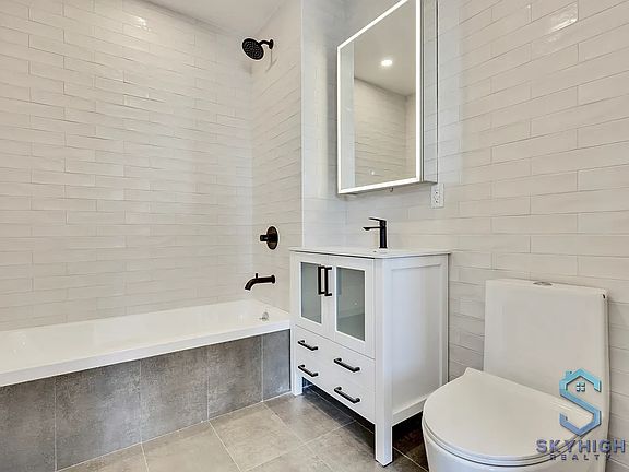 5th image of 1181 Fulton St #6A