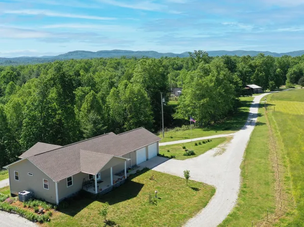 2649 Ridge Rd, Robbins, TN 37852