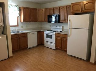 822 N Wheeler St, Mcpherson, KS 67460