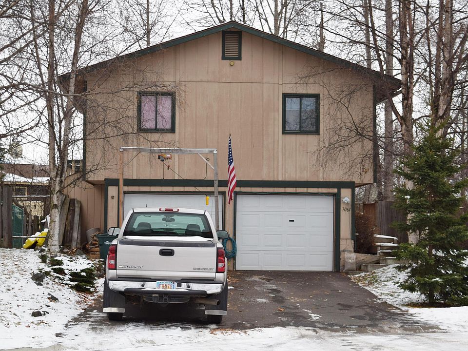 1st image of 7061 Viburnum Dr