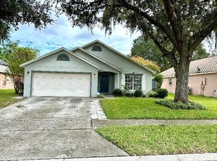 579 Rouzer St, Apopka, FL 32712