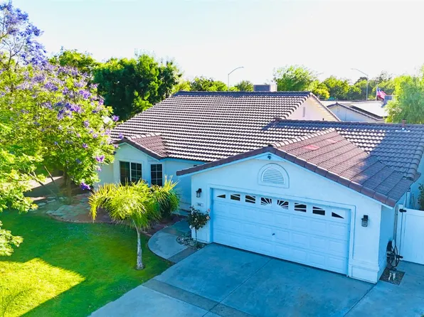 260 S Kenneth Ave, Kerman, CA 93630