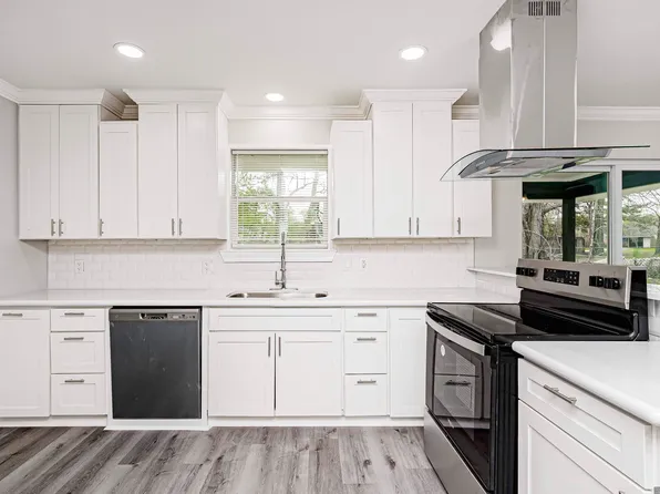 1838 Peck Dr, Baton Rouge, LA 70810