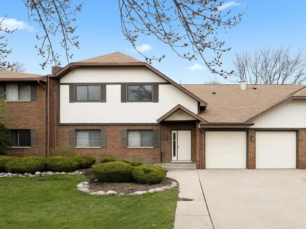 205 Walters Ln APT 2B, Itasca, IL 60143