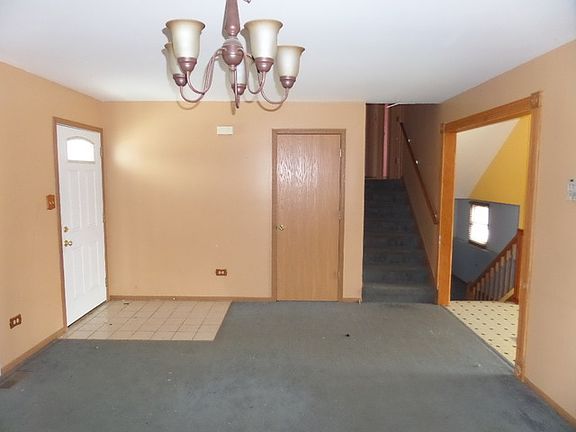 5th image of 2707 Billie Limacher Ln