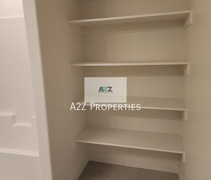924 S 850 W — Photo 27