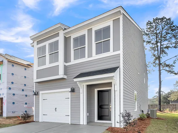 221 Central Creek Dr, Goose Creek, SC 29445