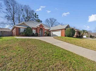 1696 Stonebridge Ct, Mobile, AL 36695