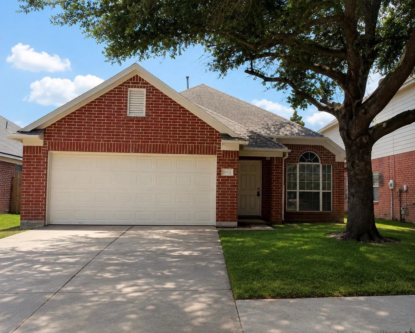 3 bed, 2.0 bath, 1505 sqft, $1,800 — Photo 1