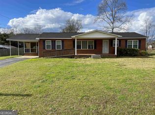 187 Vernon Rd, Cochran, GA 31014