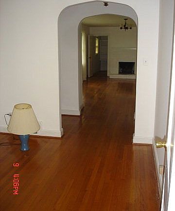 5th image of 119 Wilson Ave