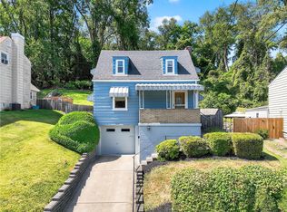 1141 Cloverfield Dr, Pittsburgh, PA