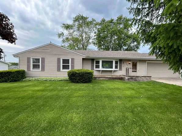 1821 Billy Dr, Fort Wayne, IN 46818