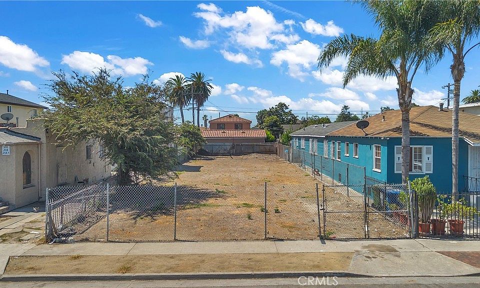 1st image of 214 W 92nd St Lot 17