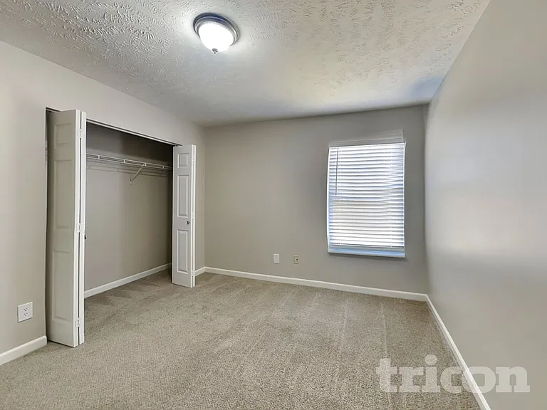 125 Ivy Hill Ln — Photo 13