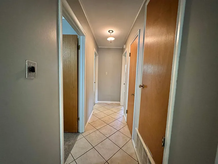 19 Paul Dr — Photo 6