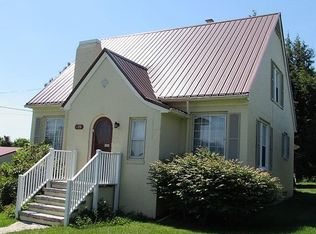 233 Sherwood Ave, Rural Retreat, VA 24368