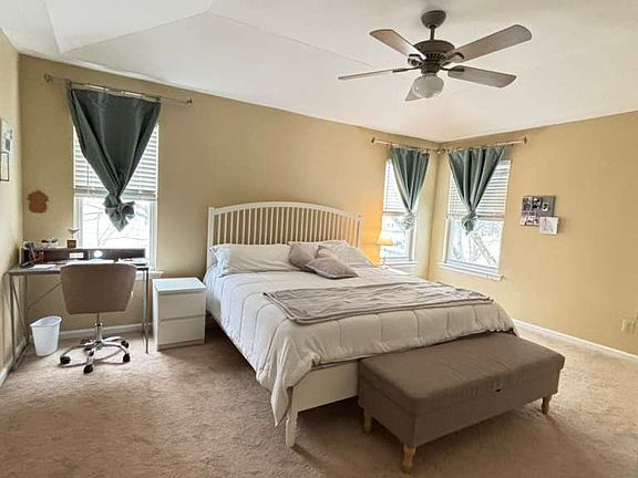 5th image of 117 Elizabeth Ct