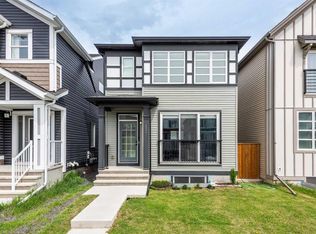 232 S Walgrove Way SE, Calgary, AB T2X4A3