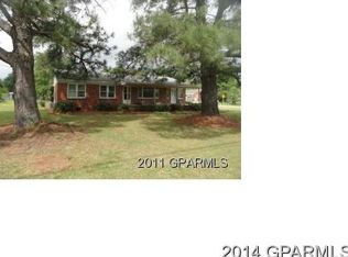 2609 Nichols Rd, Grimesland, NC 27837