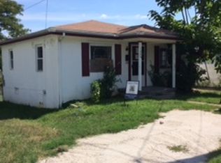 1004 Atkinson St, Henderson, KY 42420