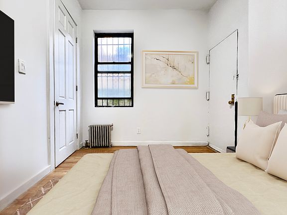 3rd image of 470 W 141st St #1CC