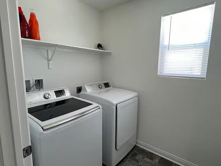 755 Royal County Ct #1 — Photo 11