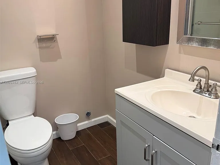 465 Swallow Dr #8 — Photo 4