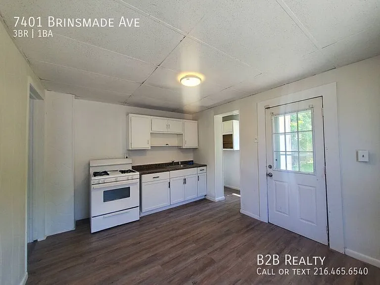 7401 Brinsmade Ave — Photo 5