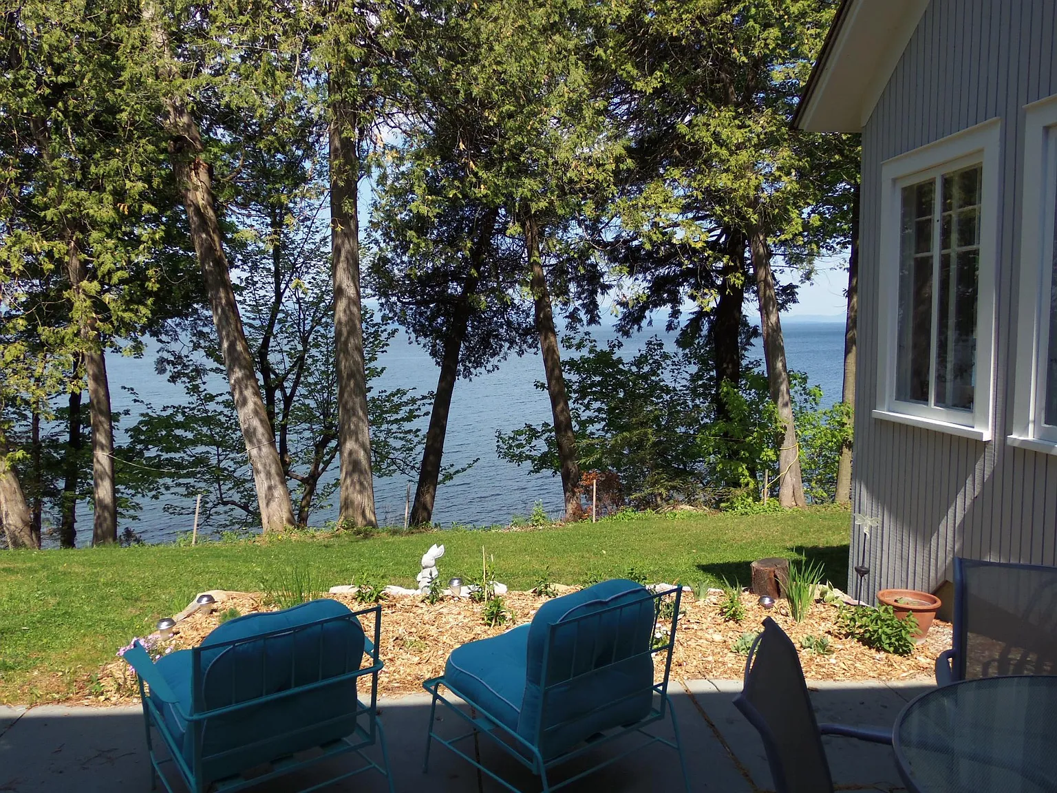 395 Ordway Shore Rd — Photo 2