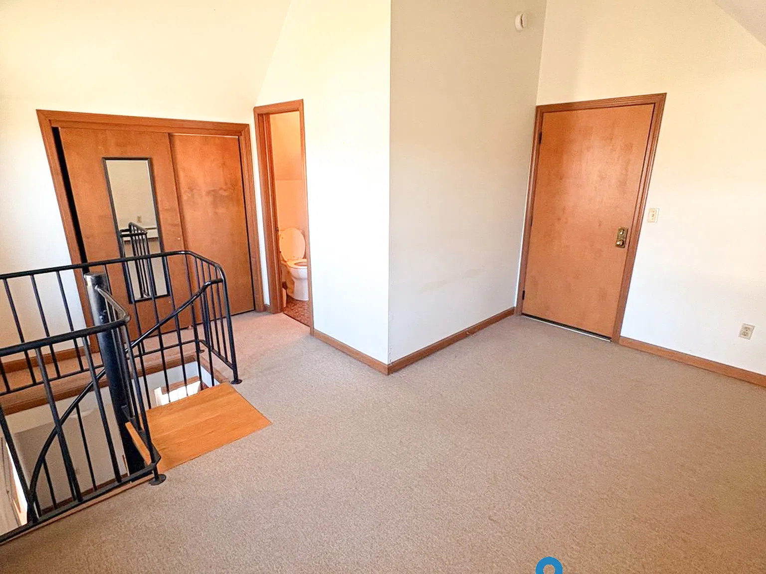 1 bed, 950 sqft, $1,400 — Photo 3