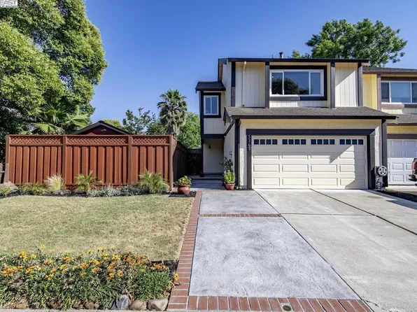5361 Rainflower Dr, Livermore, CA 94551