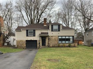 23 Meadowbrook Rd, Buffalo, NY 14221