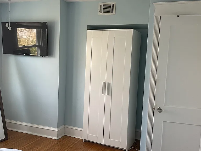 Front bedroom