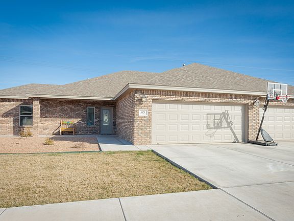 2nd image of 5 Solana Ln