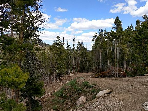 2nd image of 750 Shoshoni Dr